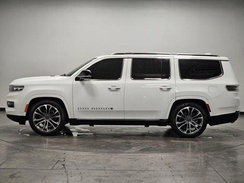 2023 Jeep Grand Wagoneer Series III