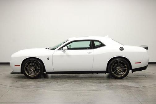 White Knuckle Clearcoat 2022 Dodge Challenger SRT Hellcat