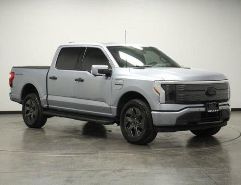 2022 Ford F-150 Lightning LARIAT