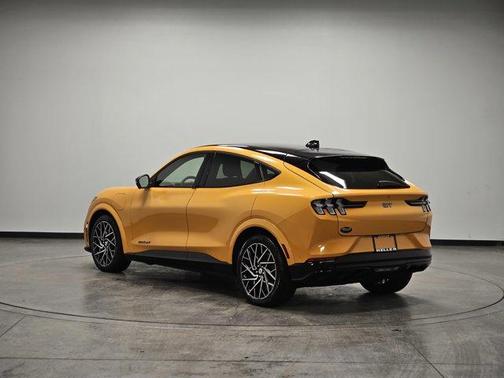 2021 Ford Mustang Mach-E GT