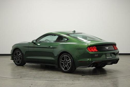 2022 Ford Mustang EcoBoost