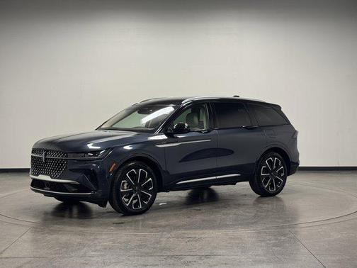 2024 Lincoln Nautilus Reserve