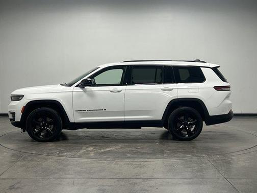 2023 Jeep Grand Cherokee L Laredo