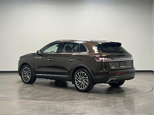 2020 Lincoln Nautilus Reserve