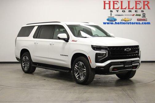 Iridescent Pearl Tricoat 2025 Chevrolet Suburban Z71