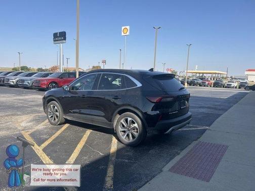 2025 Ford Escape Platinum