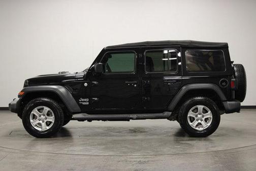 Black Clearcoat 2018 Jeep Wrangler Unlimited Sport