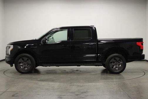 2022 Ford F-150 Lightning LARIAT