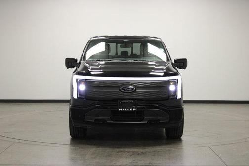 2022 Ford F-150 Lightning LARIAT