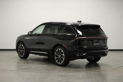 2024 Lincoln Nautilus Reserve