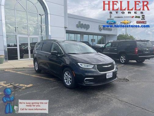 2022 Chrysler Pacifica Touring-L