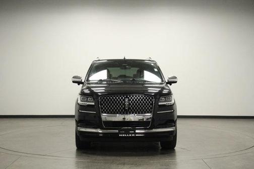 2022 Lincoln Navigator L Black Label