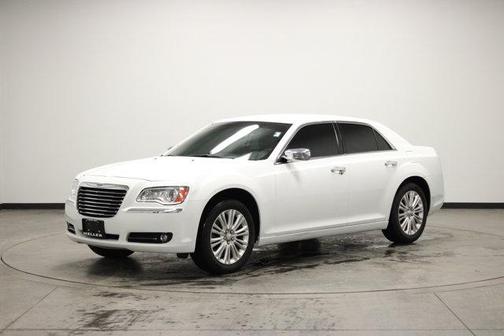 2014 Chrysler 300C Base