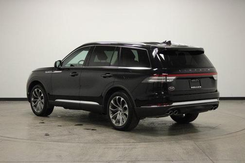 Infinite Black Metallic 2025 Lincoln Aviator Reserve AWD