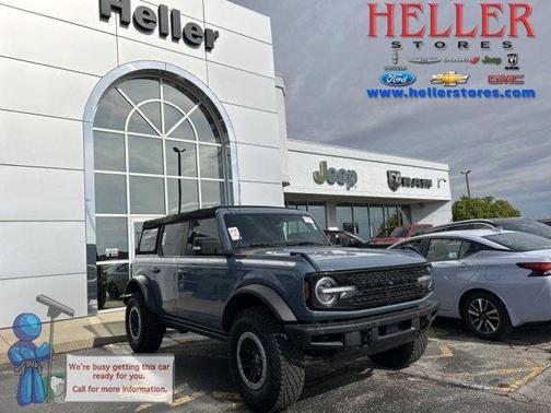 Azure Gray Metallic 2023 Ford Bronco Badlands