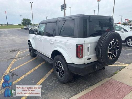 2024 Ford Bronco Outer Banks