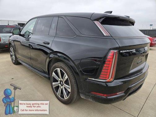 2025 Cadillac Escalade IQ Luxury 1