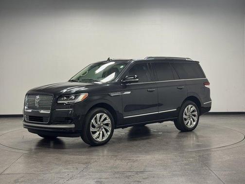 2024 Lincoln Navigator Premiere
