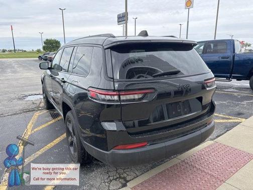 Diamond Black 2023 Jeep Grand Cherokee L Laredo