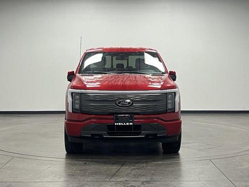 2023 Ford F-150 Lightning LARIAT