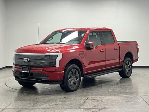 2023 Ford F-150 Lightning LARIAT