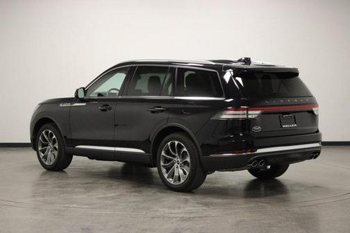 Black Metallic 2025 Lincoln Aviator Reserve AWD