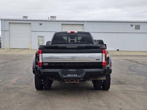 2017 Ford F-450 Platinum