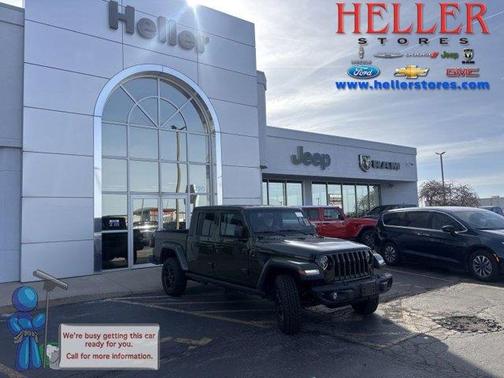 Sarge Green Clearcoat 2023 Jeep Gladiator Sport