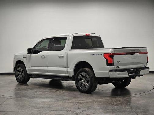 2023 Ford F-150 Lightning LARIAT