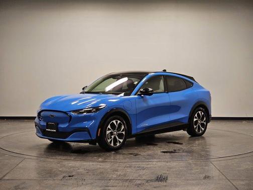 2022 Ford Mustang Mach-E Premium