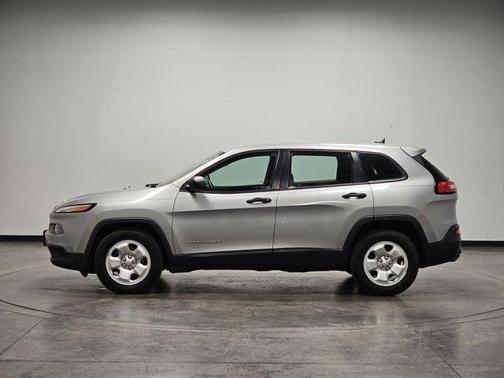 2015 Jeep Cherokee Sport