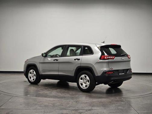 2015 Jeep Cherokee Sport