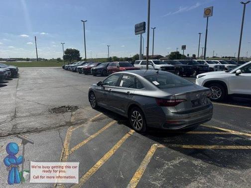 Platinum Gray Metallic 2024 Volkswagen Jetta 1.5T S