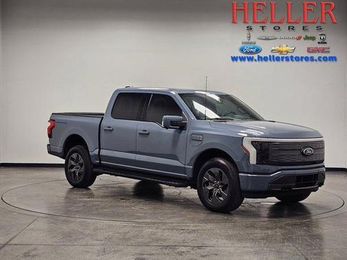 2023 Ford F-150 Lightning LARIAT
