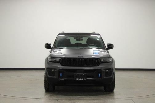 2023 Jeep Grand Cherokee 4xe Trailhawk