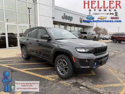 2023 Jeep Grand Cherokee 4xe Trailhawk