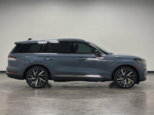2025 Lincoln Aviator Reserve AWD