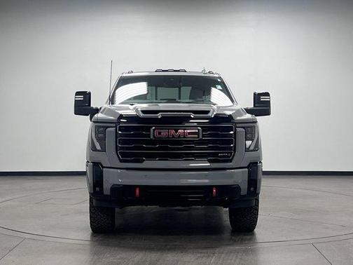 2025 GMC Sierra 2500 AT4
