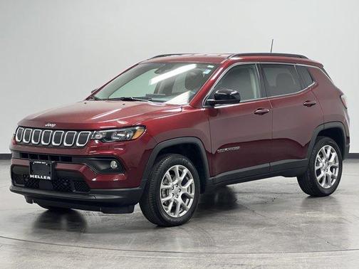 2022 Jeep Compass Latitude Lux