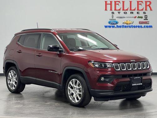 2022 Jeep Compass Latitude Lux