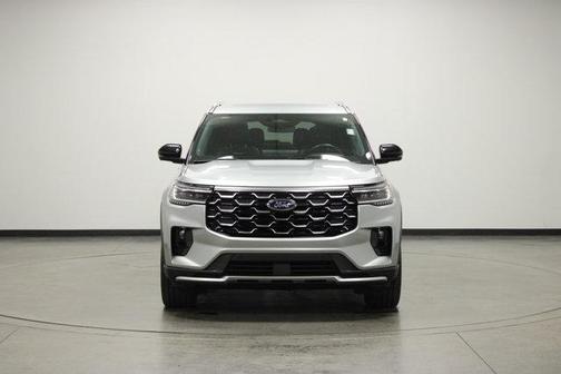 Silver Metallic 2025 Ford Explorer Platinum