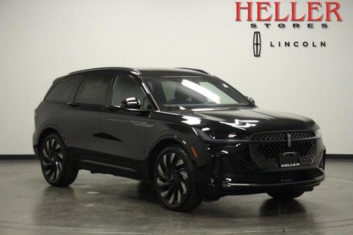 2025 Lincoln Nautilus Reserve