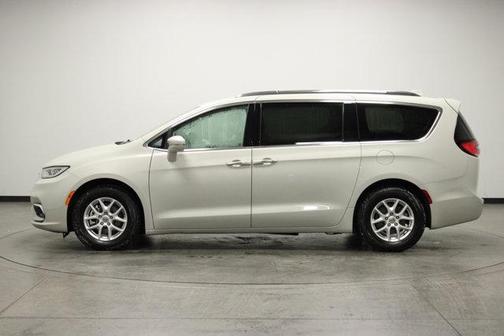 2021 Chrysler Pacifica Touring-L