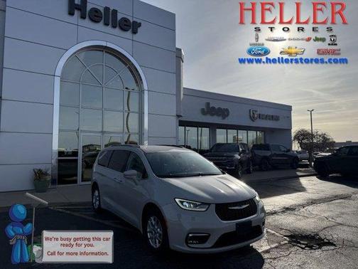 2021 Chrysler Pacifica Touring-L