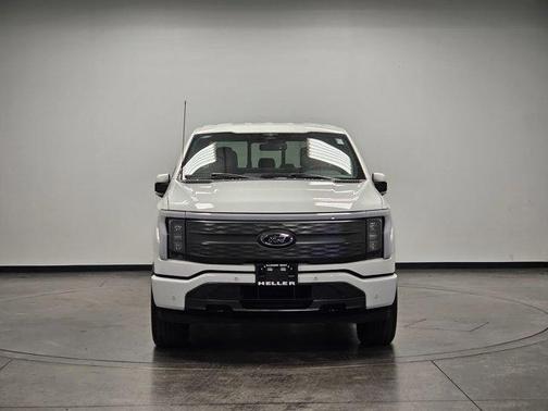 2023 Ford F-150 Lightning LARIAT