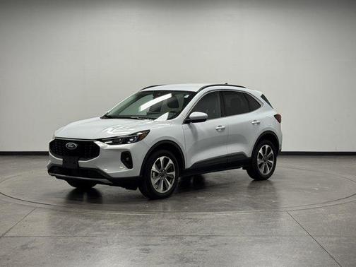 Space Silver 2025 Ford Escape Platinum