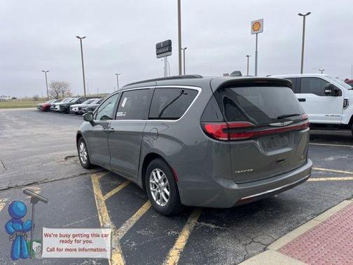 2022 Chrysler Pacifica Touring-L