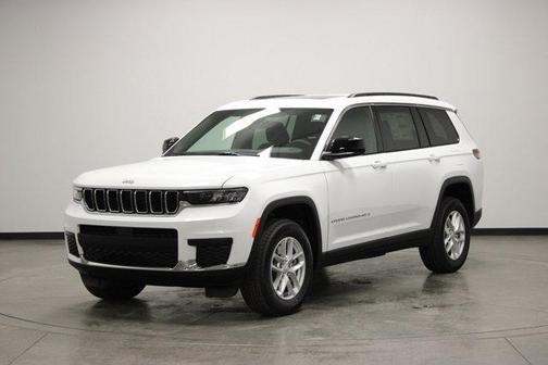 Bright White Clearcoat 2026 Jeep Grand Cherokee L Laredo