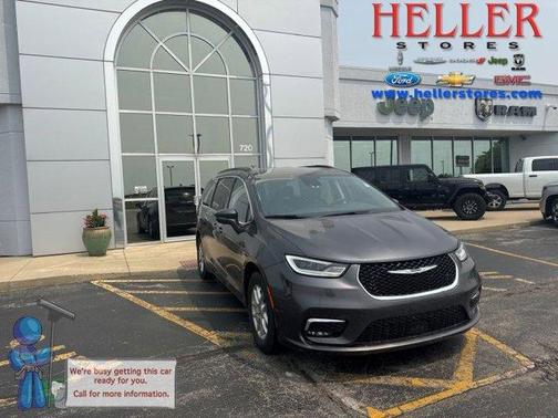 2022 Chrysler Pacifica Touring-L