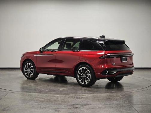 2025 Lincoln Nautilus Reserve